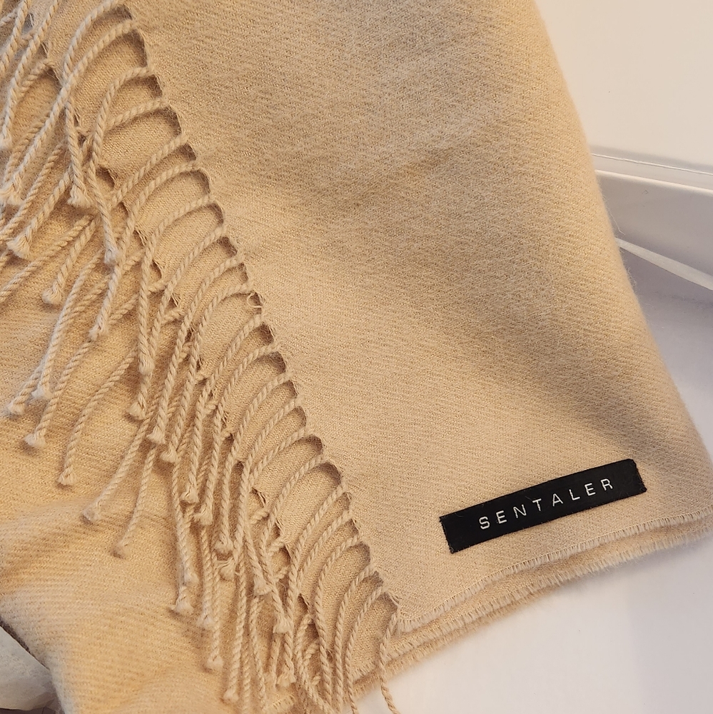 Sentaler Scarf